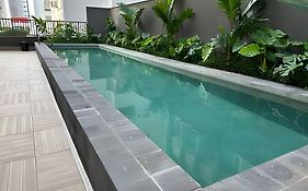 Studio Luxo c/ Piscina ao Lado do MASP 906